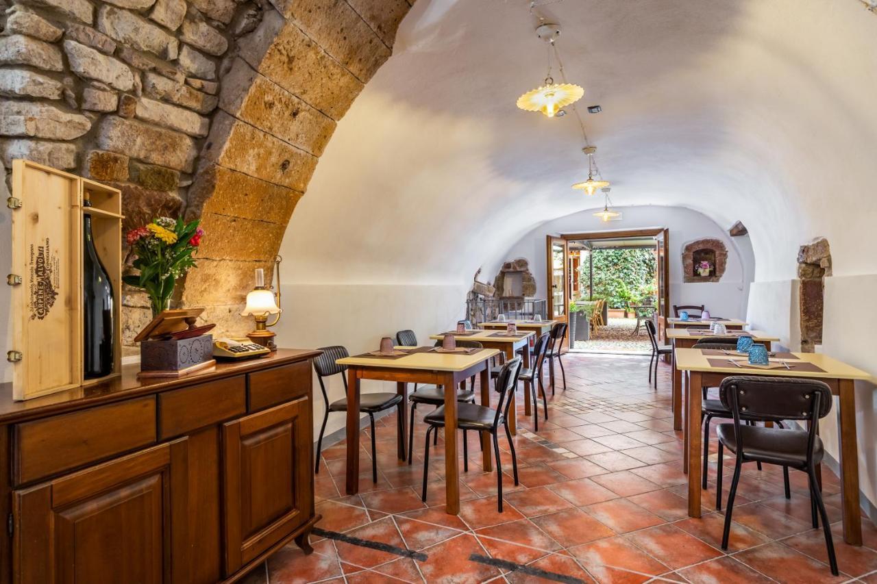 Locanda Di Corte Боса Экстерьер фото